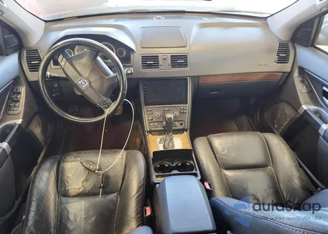 2012 Volvo Xc90 3.2 z USA, uszkodzony, nr VIN YV4952CZ7C1615008